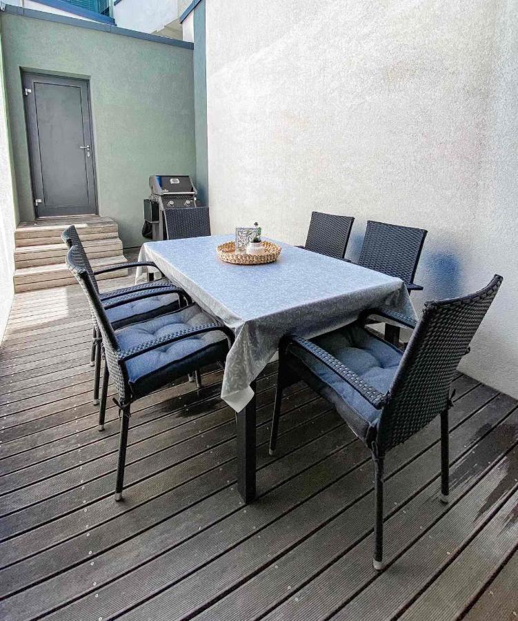 Seaview Apt Koper 1 Exteriör bild
